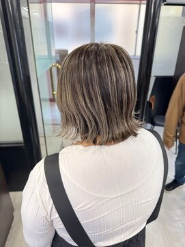 アイズ 本厚木(AIZU) デザインカラー