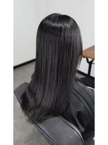 浮雲(UKIGUMO)&nbsp;縮毛矯正でボリュームダウンと艶とまとまりを手に入れよう