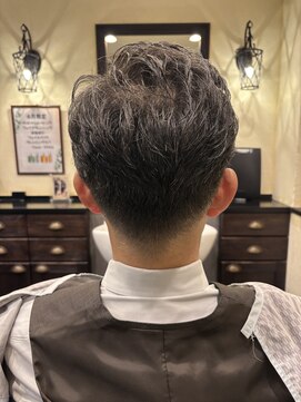 スカイマスターバーバー 渋谷(SKY MASTER BARBER) ビジネススタイル<理容室>【床屋／シェービング／メンズ］