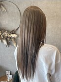 ミルクティーベージュ