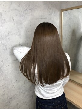 アフィナー(Afinar) 【横浜駅/横浜西口】アッシュブラウン