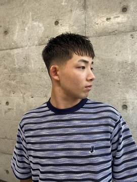 レンゲン(LENGEN) メンズパーマフェードバーバーツイスト理容室カット