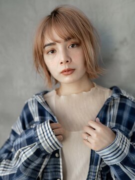 ギークス(GEEKS) 【GEEKS渋谷】ペールオレンジ/レイヤーボブ/くびれボブ/冬カラー