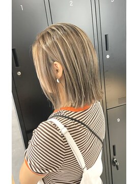 Moana長野駅前#ハイライト#ハイトーン#ブリーチ#外はねボブ