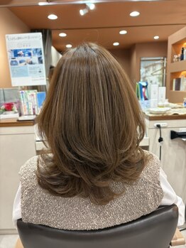 プランモン(Prunmont)の写真/頭皮につけない”ゼロテクカラー”で未来の髪も美しく。オシャレを楽しみたい大人女性の為のグレイカラー☆