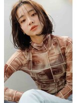 ヘアアンドデザイン ネイビー(Navy) レディース×ミディアムアンニュイ