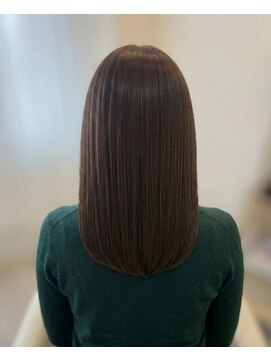 ルミエエス(Lumie.S) 大人女性の髪質改善【40代】