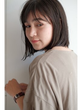 ヘアーアンドメイク シーク 八王子(HAIR&MAKE SeeK) 前下がりロブ