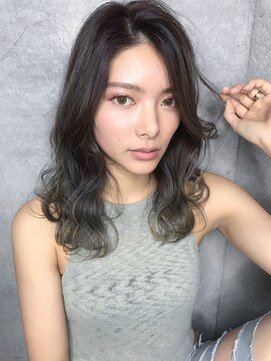 クーエフー(coo et fuu) 20代30代グラデーションカラーグレージュ★藤沢 大人パーマ小顔