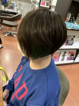 アヴァンス 光明池店(AVANCE.) インナーカラーグリーン
