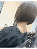 フルール(Fleur)&nbsp;恵比寿 前下がりボブ 切りっぱなしボブ ミニボブ