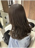 【Velis】赤み撃退!オリーブアッシュベージュ♪