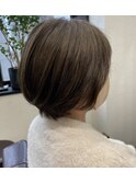 ショート×白髪ぼかし