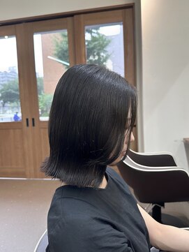 ポピイズ(POPPIES) ミディアムスタイル【オリーブグレージュ】