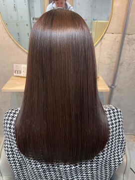 クー  戸越銀座(QOO) 美髪のススメ髪質改善切りっぱなしボブピンクブラウン