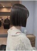 ぷつっとボブ×くすみブラウン