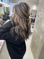 キング 心斎橋店(K!ng) 縮毛矯正髪質改善レイヤーカットトリートメント心斎橋美容室