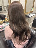 ルノン(LUNON)&nbsp;黒髪クラゲヘアーオリーブグレー小顔ココアベージュ