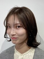 ソアロ(SOARO)&nbsp;岐阜顔まわりレイヤーロングミルクティーベージュ20代
