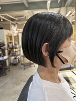 ジルコ ZiRCO 大人のグリーンカラー×インナー刈り上げショート