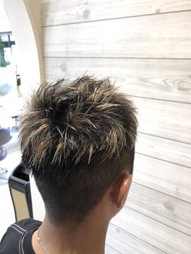 クレア(CREA) 目立ちたがりハイライト