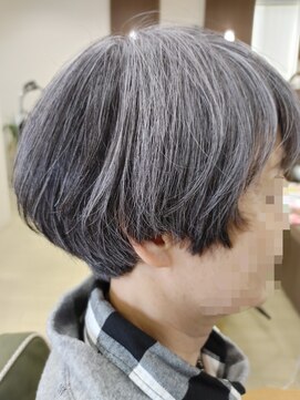 美容室アール カット＆ヘアマニキュア