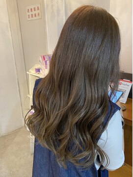 ナツ(Natu.) 柔らかベージュ/ 郷久保