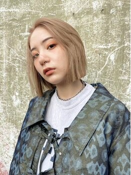 ヘアメイク アンジー(hair make anjii)の写真/《春季大注目!!》仕上がりの高彩度/透明感が魅力の“アプリエカラー”はダメージレスで理想の色味を再現