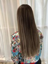 ツムグ 代官山店(TUMUGU) 30代40代50代大人かわいいヘア美髪のススメホワイトグレージュ