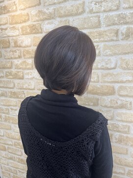 スリーエス プラス シンプルな前下りショート