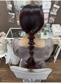 タイト編みおろしヘア