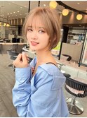 10代20代丸み低め前下がり束感簡単スタイリングショートボブ