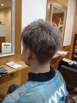 ジグヘアー(jig hair) ハイトーンカラー