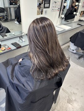 キング 枚方店(K!ng) 縮毛矯正髪質改善ハイライトレイヤーカット枚方美容室エクステ