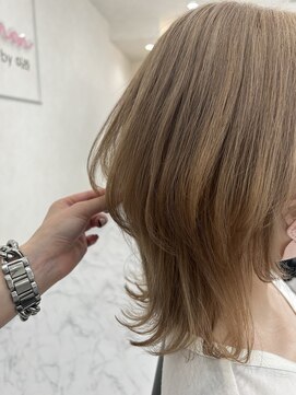 ミニョン(mignon) 韓国/ダブルカラー/ブリーチ/ピンク/学割U24/新越谷/南越谷/草加