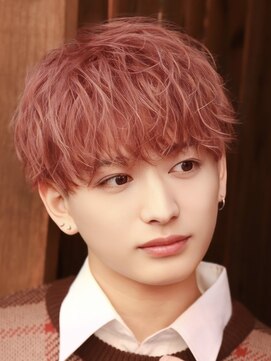 オーシャントーキョー ウエスト(OCEAN TOKYO WEST) ピンクベージュハイトーンカラーラウンドマッシュシャドウパーマ