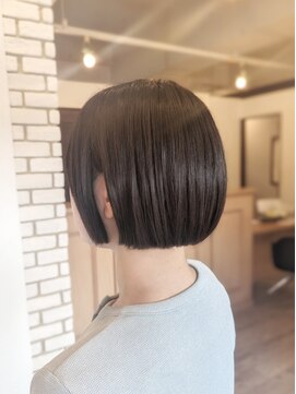 スニップ(SNIP) 切りっぱなしミニボブ