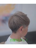 白髪生かしベリーショート