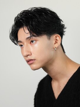 フィフス トウキョウ (fifth TOKYO) 渋谷フェザーパーマメンズカットニュアンスパーマセンターパート