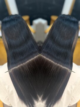 ゼン ネオ(Zen Neo) 艶髪ロングヘア