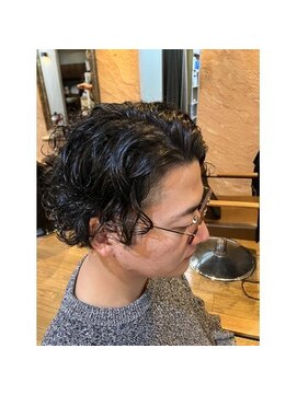 知的スパイラルパーマ