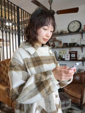 トレンチ(TRENCH) 【 TSUJI 】福岡 レイヤー パーマ ミディアムパーマ