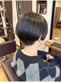 刈り上げショートボブ