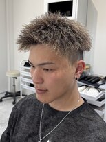ルーストデラックス 京都河原町三条(ROOST dx)&nbsp;MEN’S HAIR/サーフカール/刈り上げセンターパート/四条