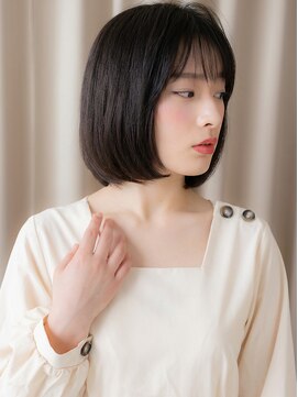 カバーヘア ブリス 志木南口駅前店(COVER HAIR bliss) 小顔シースルーバング黒髪艶感ストレート前下がりボブ30代40代V