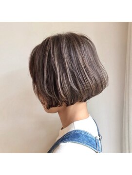 オッジ 六本松店(oggi) デザインカラー