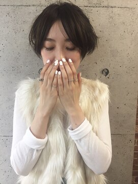 ココロ(COKORO) 暗髪甘辛ミックスショート.