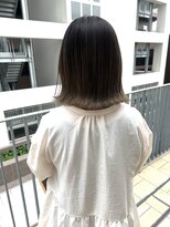 イル(il)&nbsp;グレージュグラデーションカラー