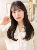大人フェミニンロングレイヤーエアストレート
