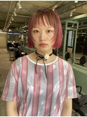 ピンク×ブラウンのポイントカラー